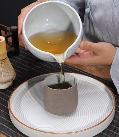 Ceramic Matcha Pouring Bowl